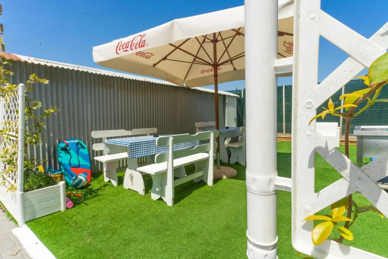 Hotel Croce Del Sud Rimini 3*,  Italy